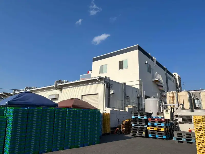 奈良県北葛城郡の工場の外壁塗装、屋根塗装の施工事例をご紹介！の画像