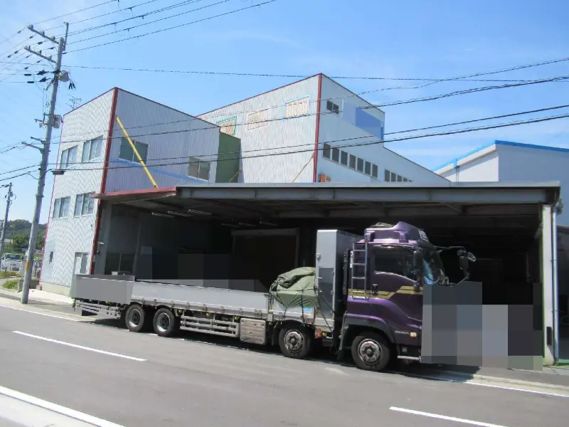 奈良県生駒市の工場(工業所)の外壁塗装、屋根塗装工事の施工事例の画像