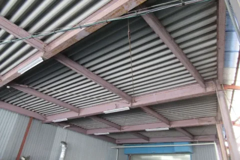 奈良県生駒市の工場(工業所)の外壁塗装、屋根塗装工事の施工事例の施工画像